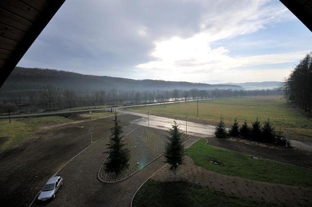 Hotel Salamandra Hoczew ภายนอก รูปภาพ
